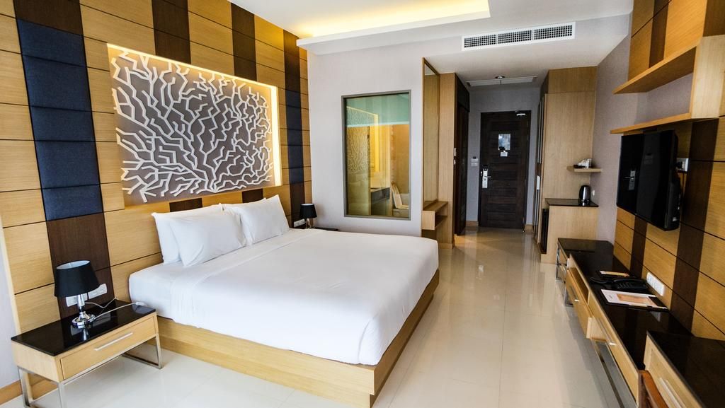 Aqua Resort Phuket фото 34