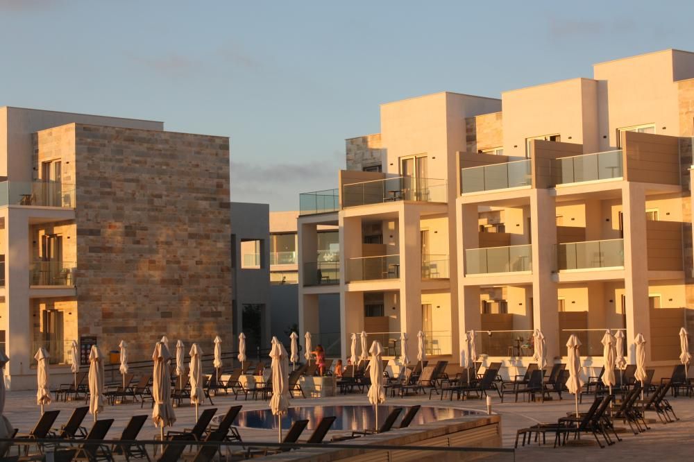 Amphora Hotel & Suites фото 23