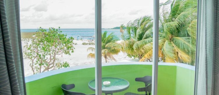 Фото отеля Iris Beach Residence