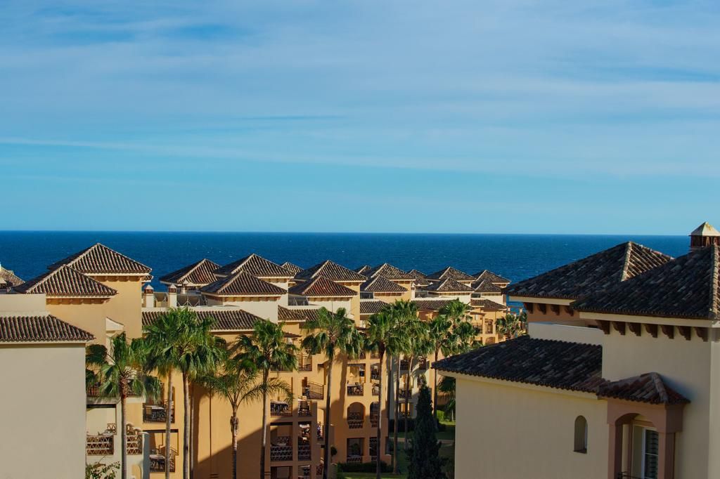Marriott's Marbella Beach Resort фото 37