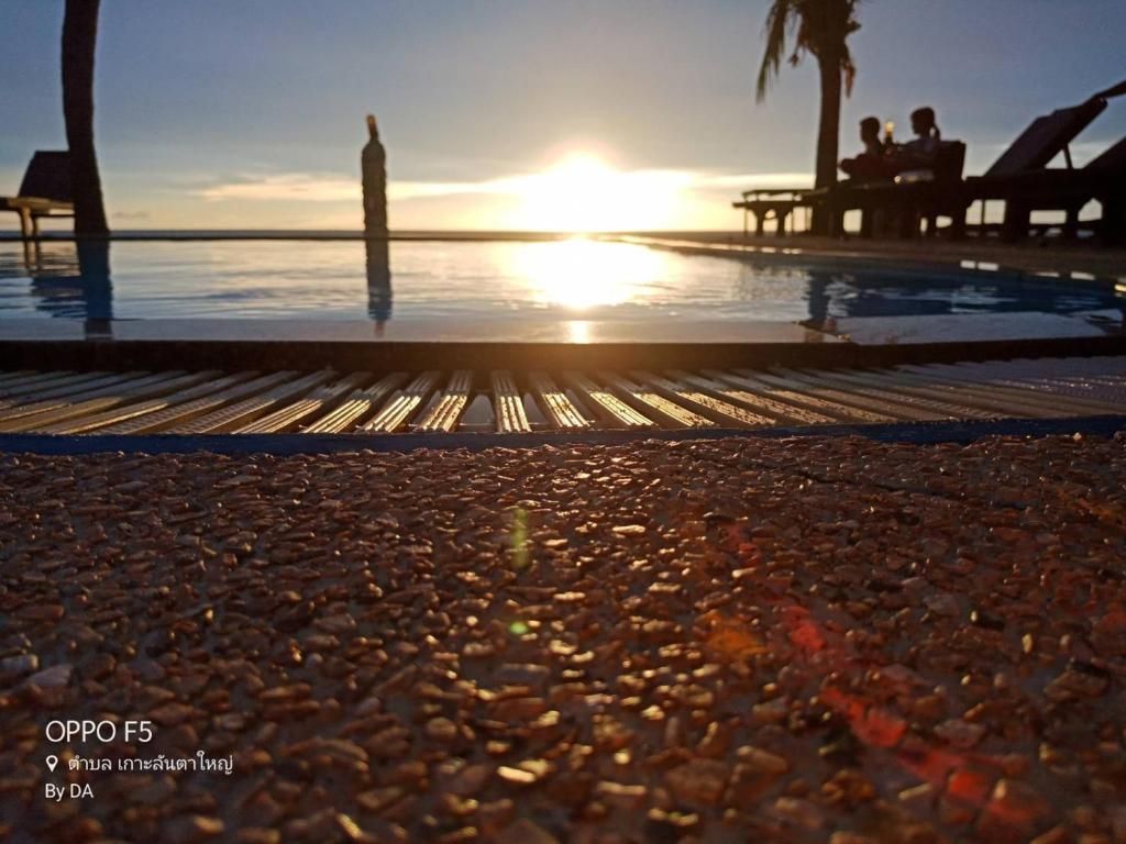 Lanta Palace Resort & Beach Club фото 34