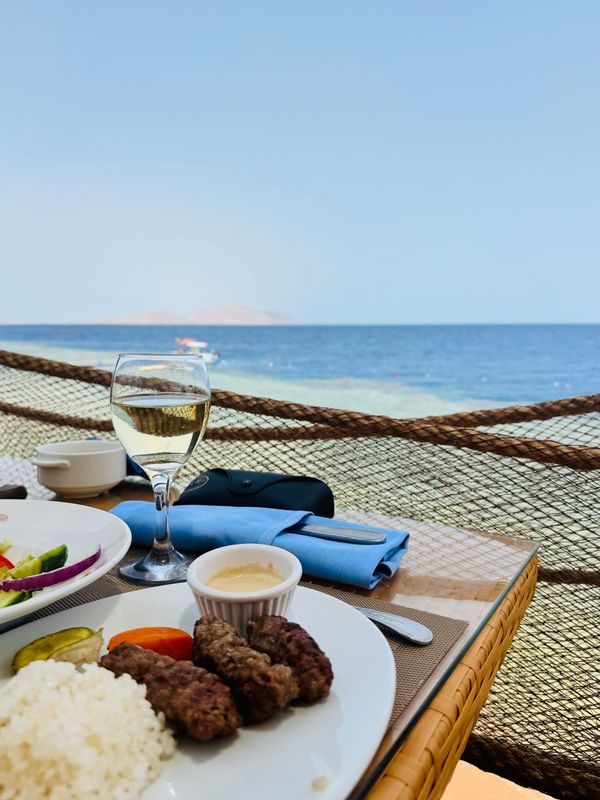 Grand Rotana Resort & Spa фото 94