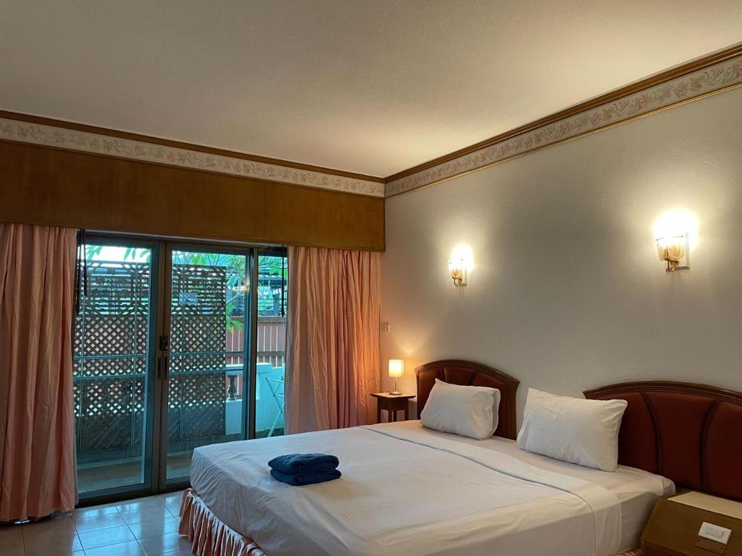 Phuket Golden Sand Inn фото 41