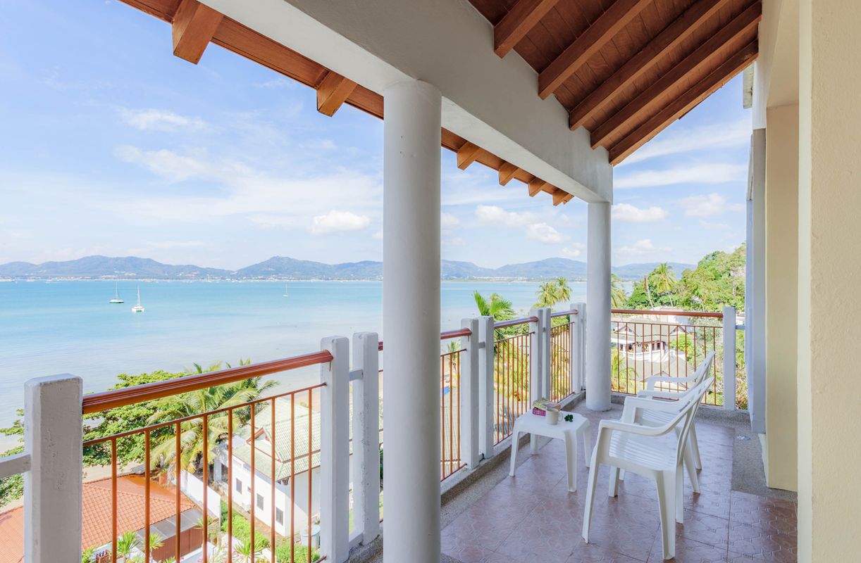By The Sea Phuket Beach Resort фото 6