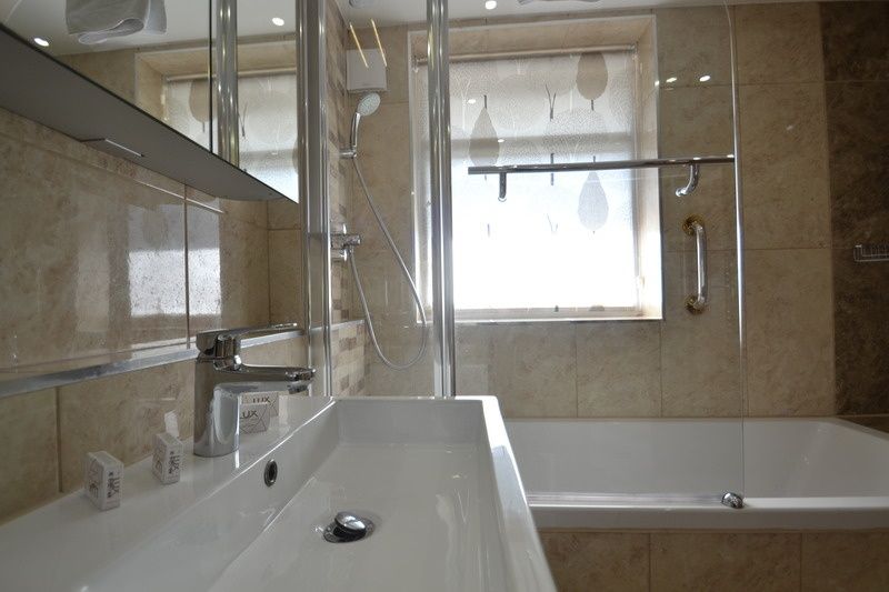 Hyde Park Suites фото 35