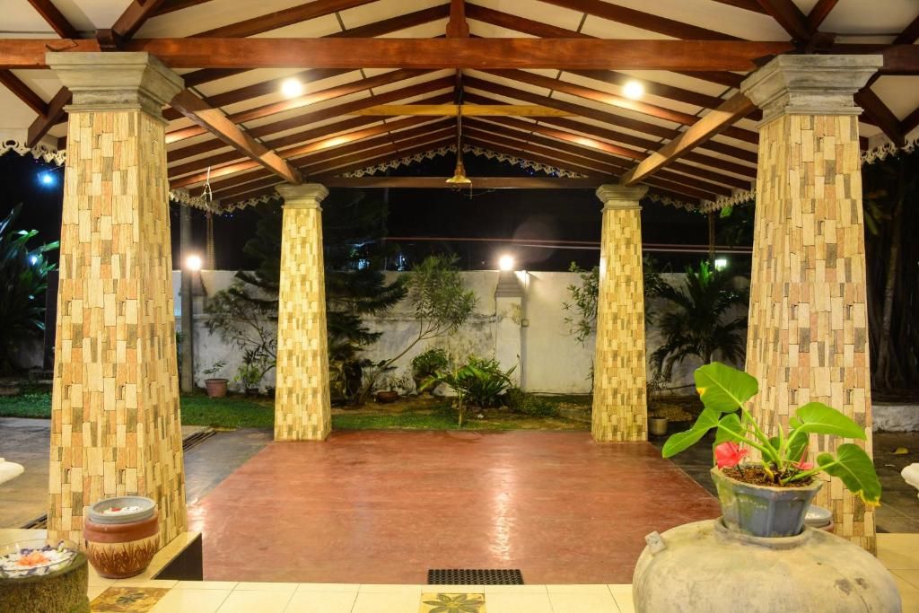 Shanthi Beach Resort фото 37