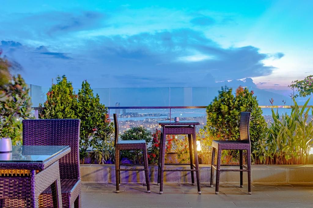 Peninsula Hotel Danang фото 75