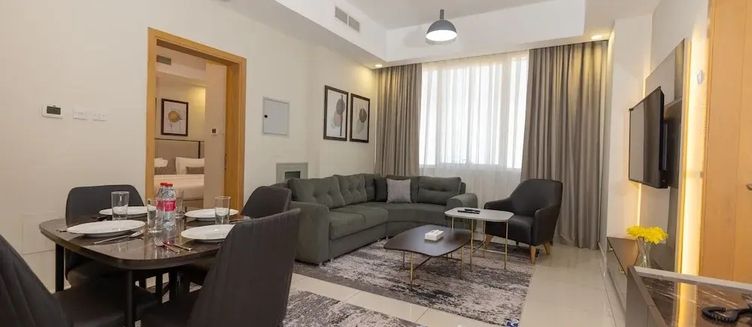 Фото отеля Platinum Coast Hotel Apartments