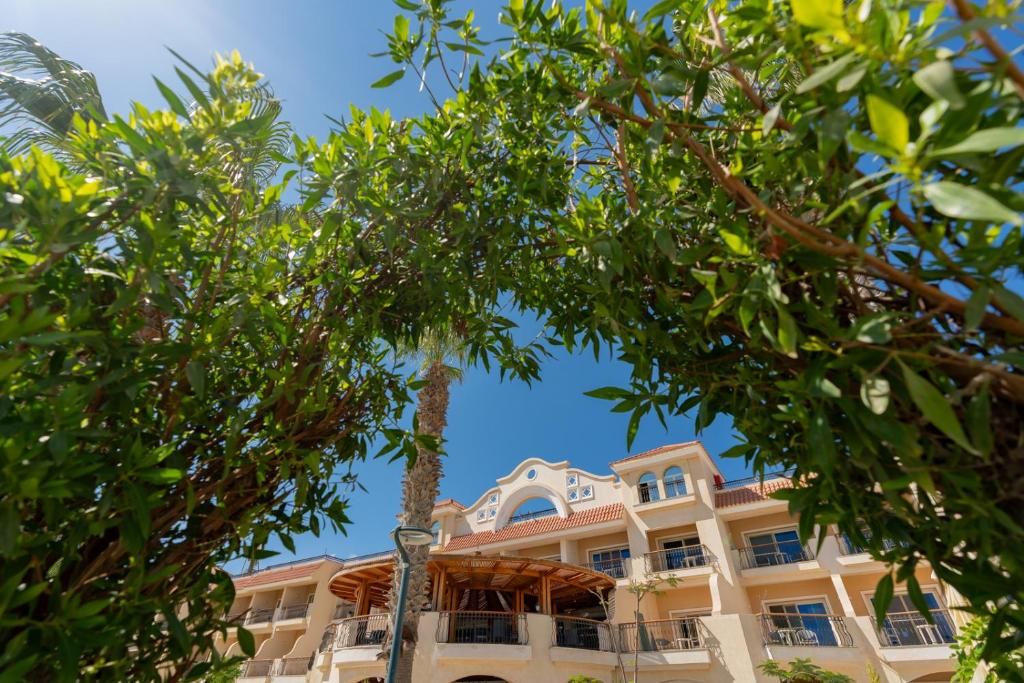 Safir Marsa Matrouh Resort фото 47