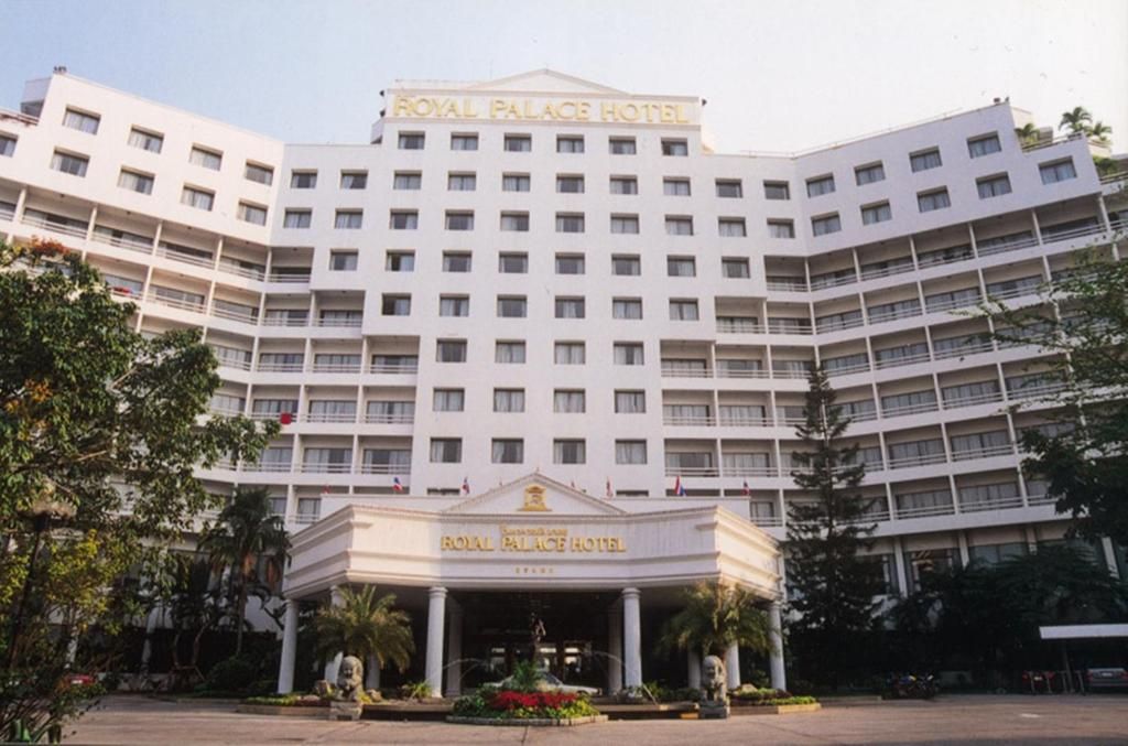 Royal Palace Hotel фото 92