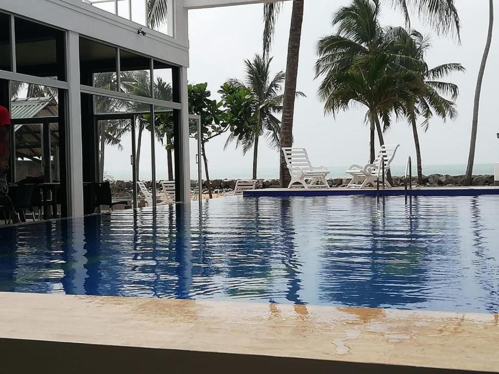 Saara Beach Hotel фото 8