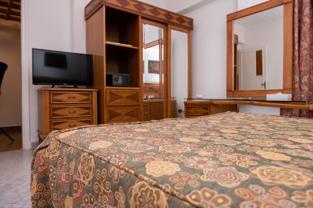 Turquoise Beach Hotel фото 81
