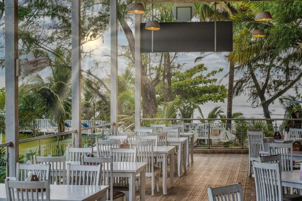 Foxoso La Beach Resort фото 7