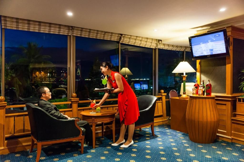 Cholchan Pattaya Beach Resort фото 114