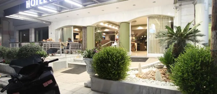 Фото отеля Hotel Mallas