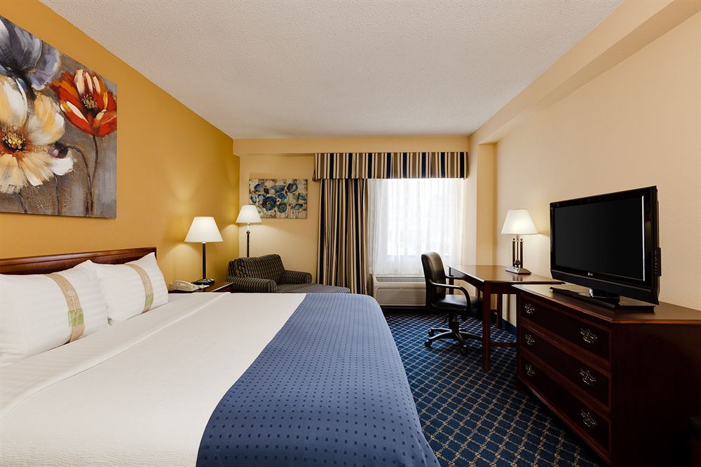 Holiday Inn Hotel & Suites Chicago - Downtown, an IHG Hotel фото 29
