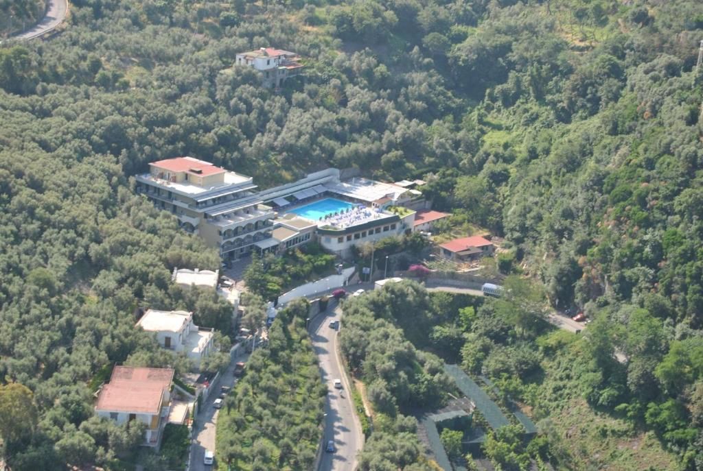 BEST WESTERN Hotel La Solara Sorrento фото 60