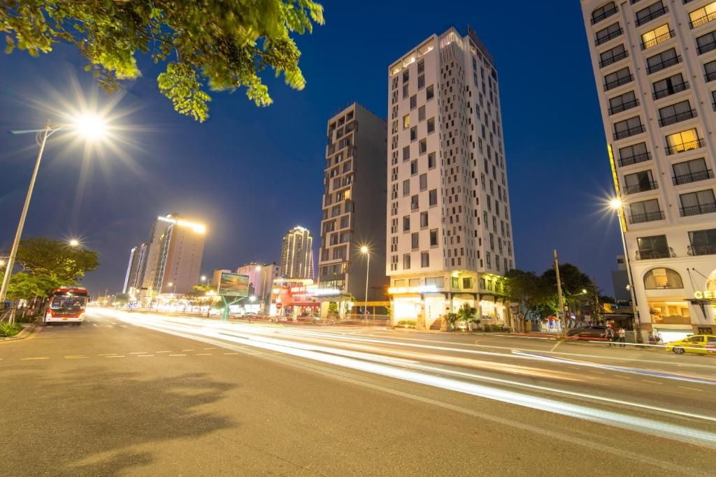 Golden Sun Hotel фото 0