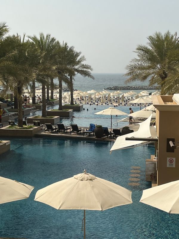 Sheraton Sharjah Beach Resort & Spa фото 62