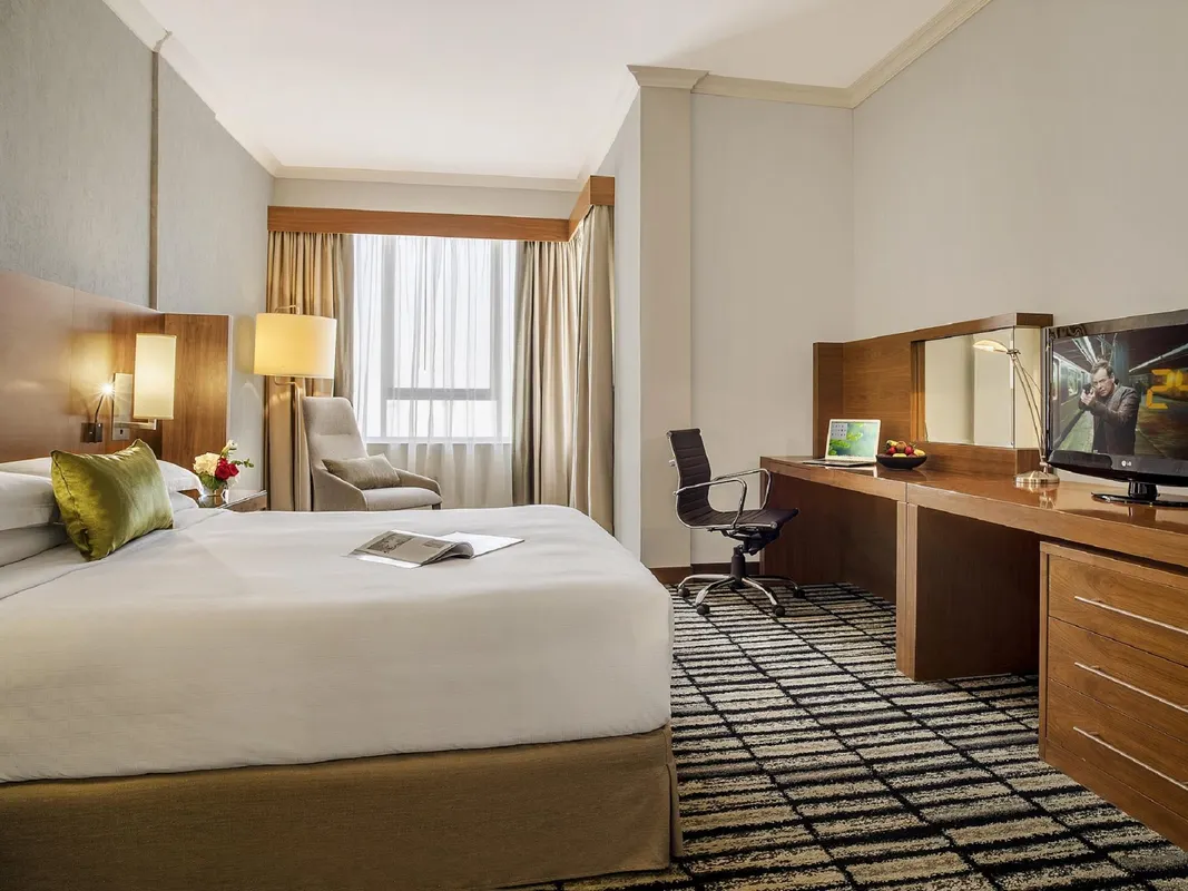 Jumeira Rotana фото 32