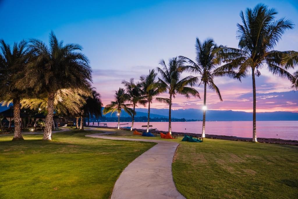 Lovina Beach Club & Resort фото 18