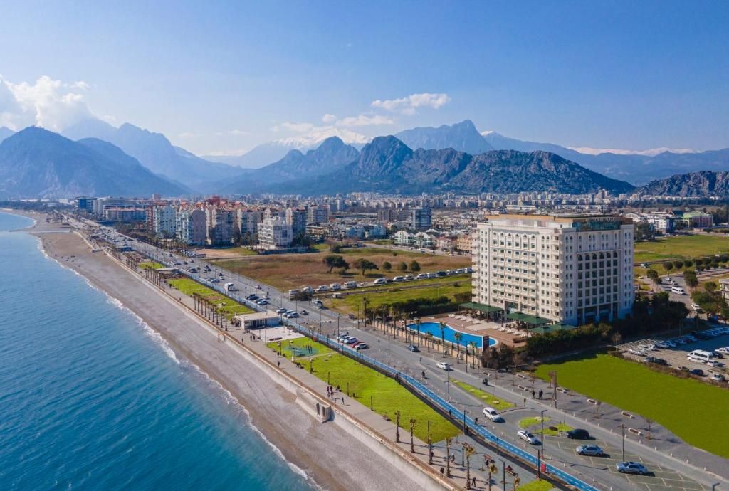 Crowne Plaza Antalya фото 55
