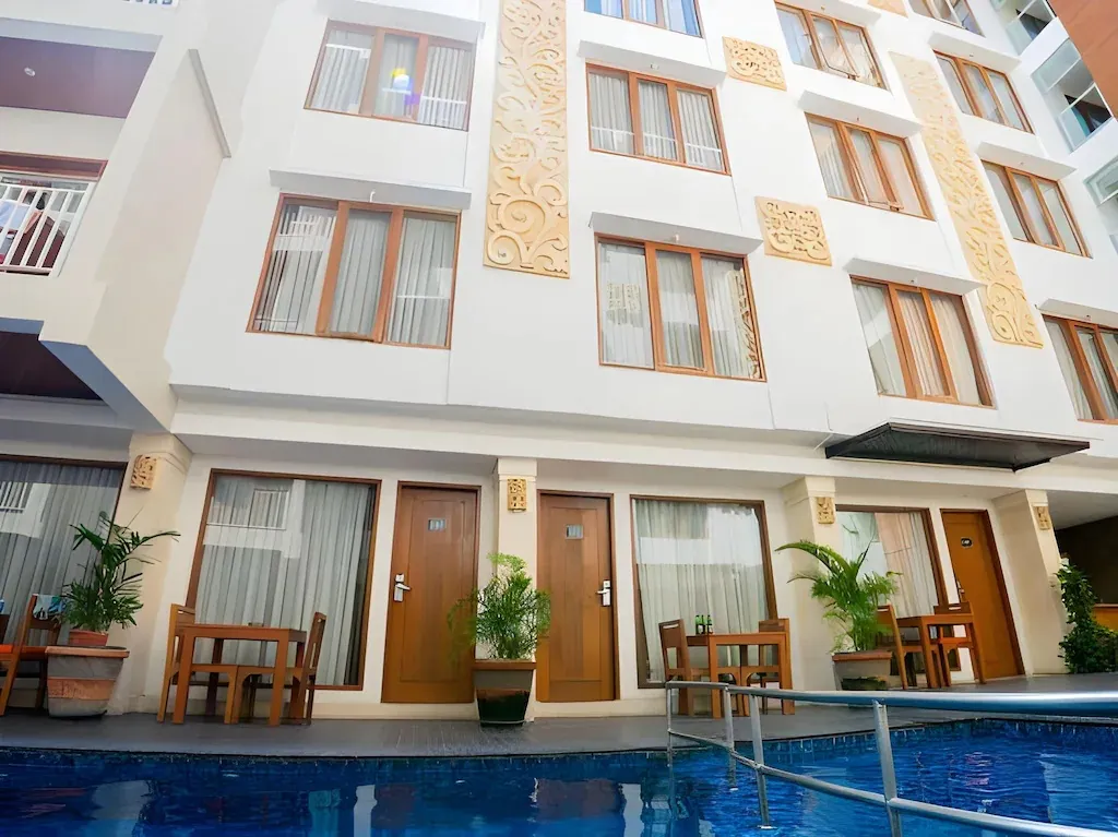 The Sun Hotel & Spa Legian фото 0