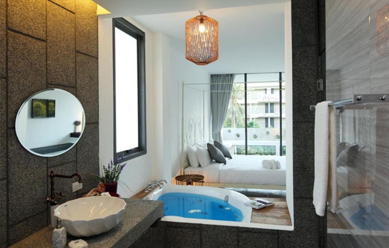 Surintra Boutique Resort фото 6