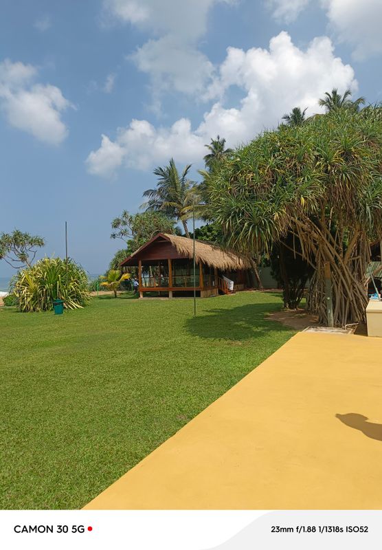 Grand Beach Wadduwa By Wijaya Leisure фото 37