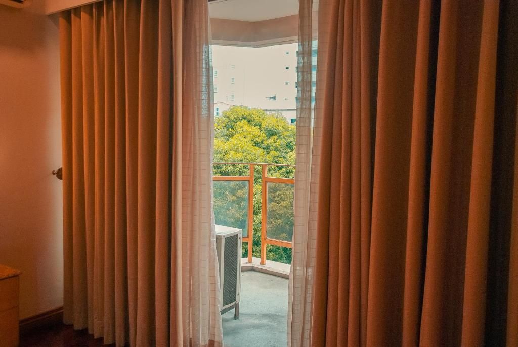 City Garden Suites фото 12