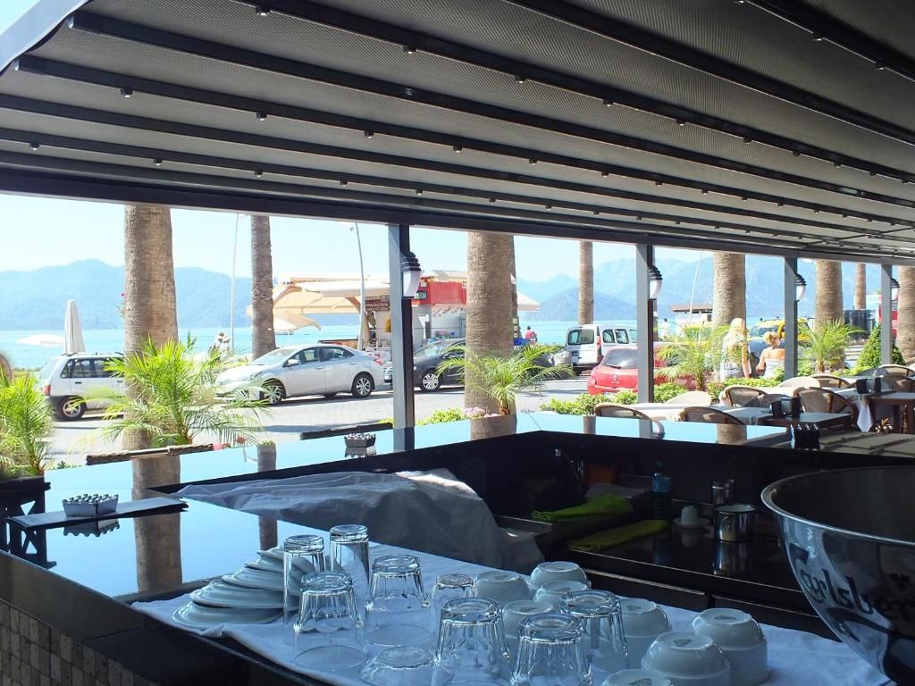Candan City Beach Hotel фото 28