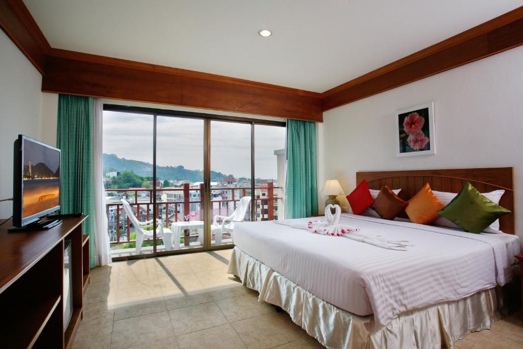 Jiraporn Hill Resort фото 24