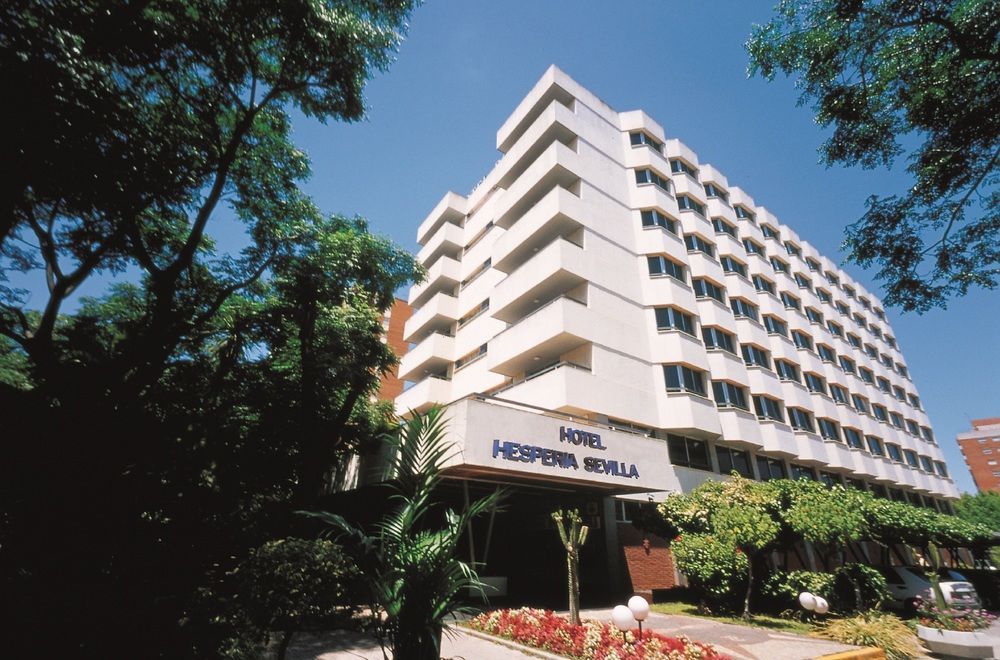 Hotel Hesperia Sevilla фото 87