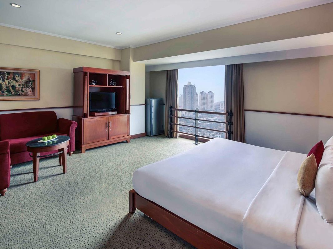 Mercure Jakarta Kota Hotel фото 19