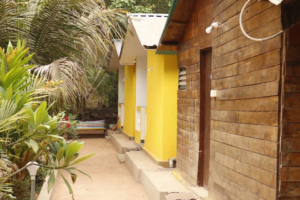 Lavish Exotic Hotel & Apartment фото 10