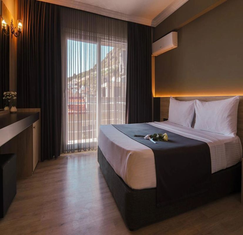 Grand Faik Hotel Çeşme фото 3