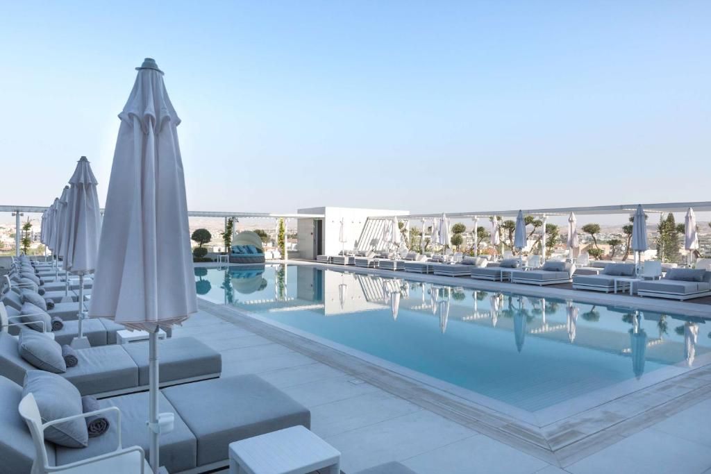 Radisson Blu Hotel, Larnaca фото 4
