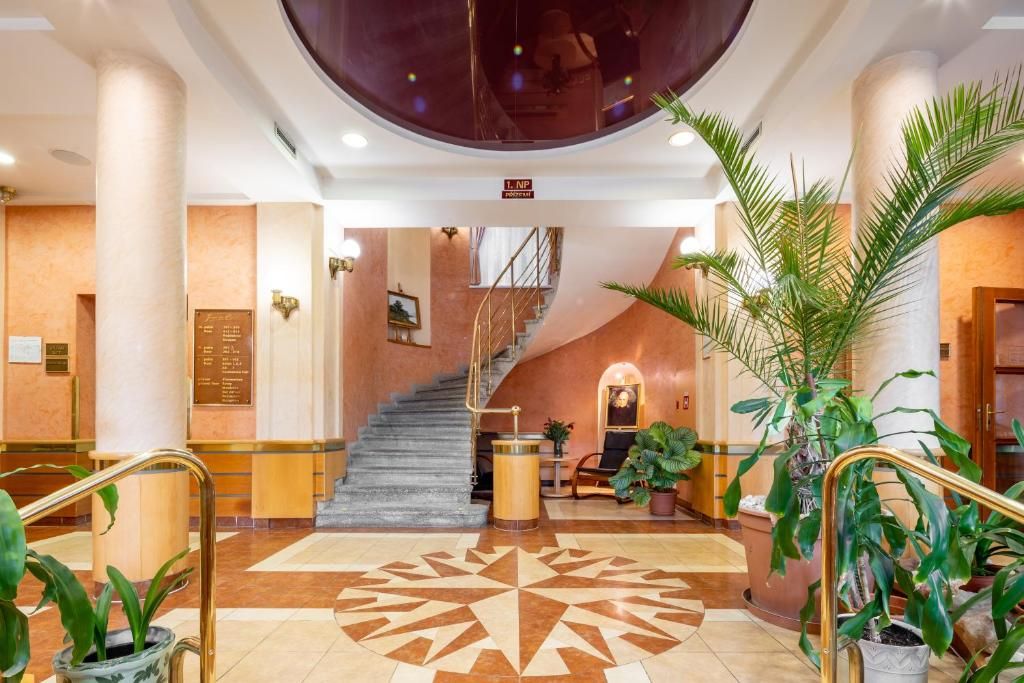 Wellness Hotel Jean De Carro фото 16