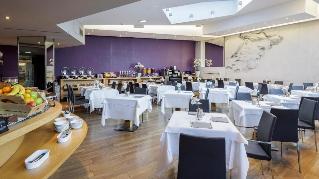 Best Western Plus Executive Hotel and Suites фото 28
