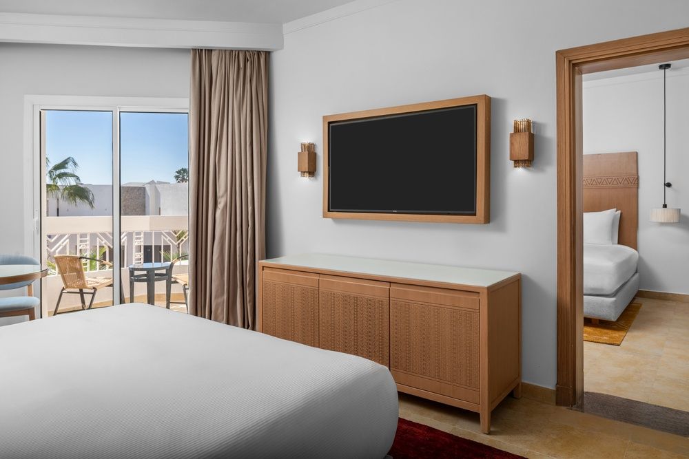 DoubleTree by Hilton Sharks Bay Resort фото 145