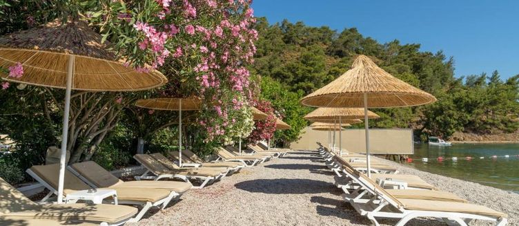 Фото отеля Alesta Yacht Hotel (Adults Only)