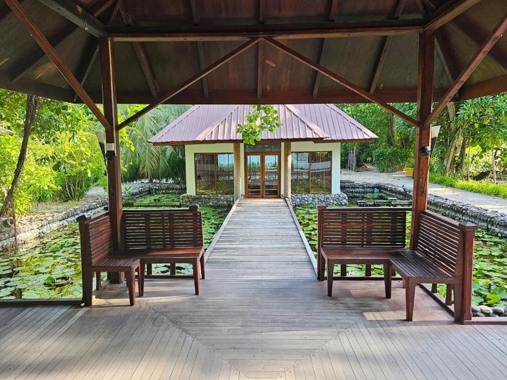 Filitheyo Island Resort фото 49