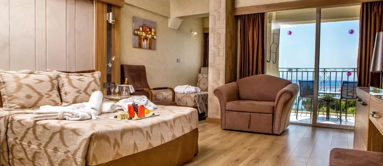 Фото отеля Didim Beach Resort Aqua & Elegance