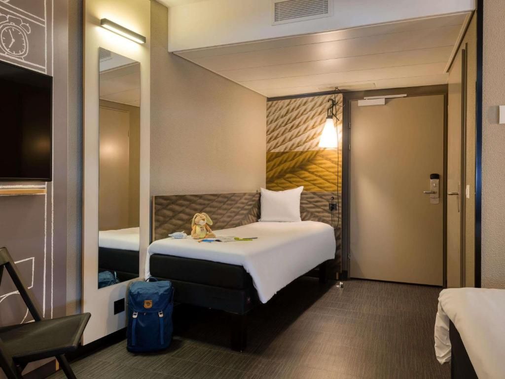 Hotel ibis Zurich City West фото 36