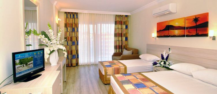 Фото отеля Gardenia Beach Hotel