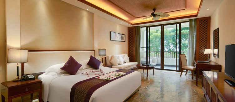 Фото отеля Stony Brook Villa Jiannguo Resort Sanya
