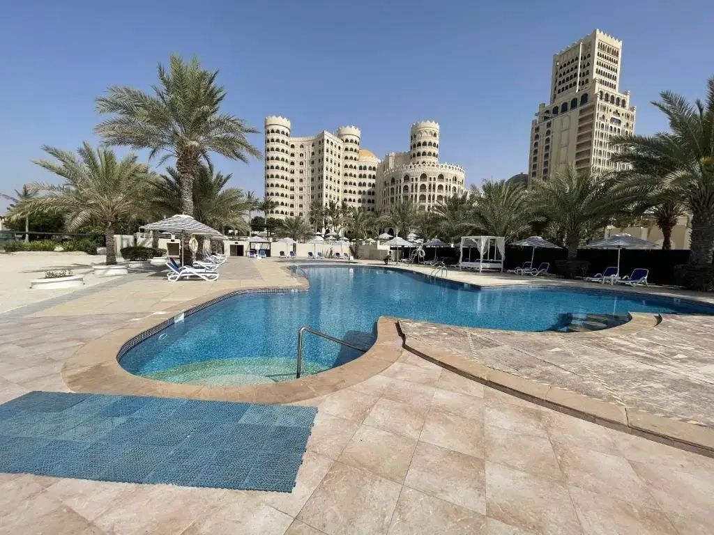 Апарт-отель Al Hamra Palace At Golf&Sea фото 4