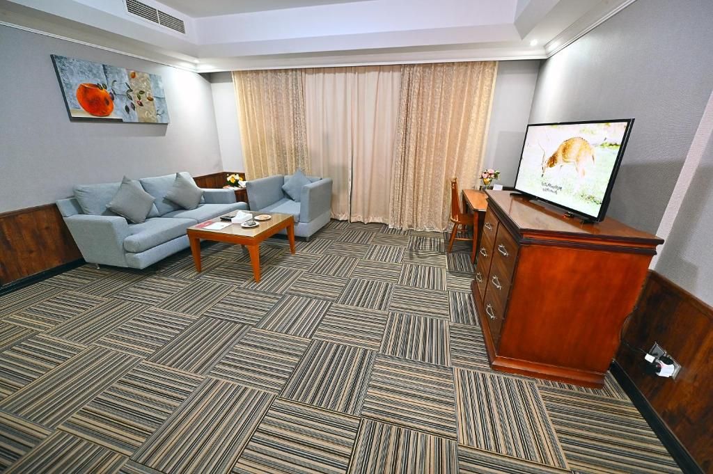 Ewan Ajman Suites Hotel фото 18