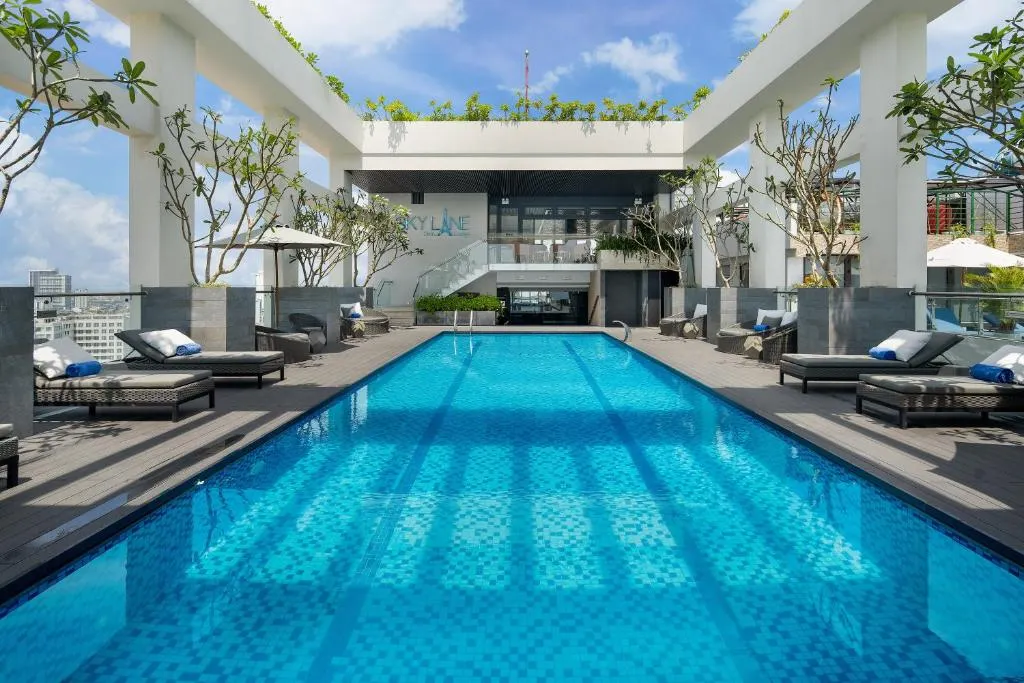 Paris Deli Danang Beach Hotel фото 6