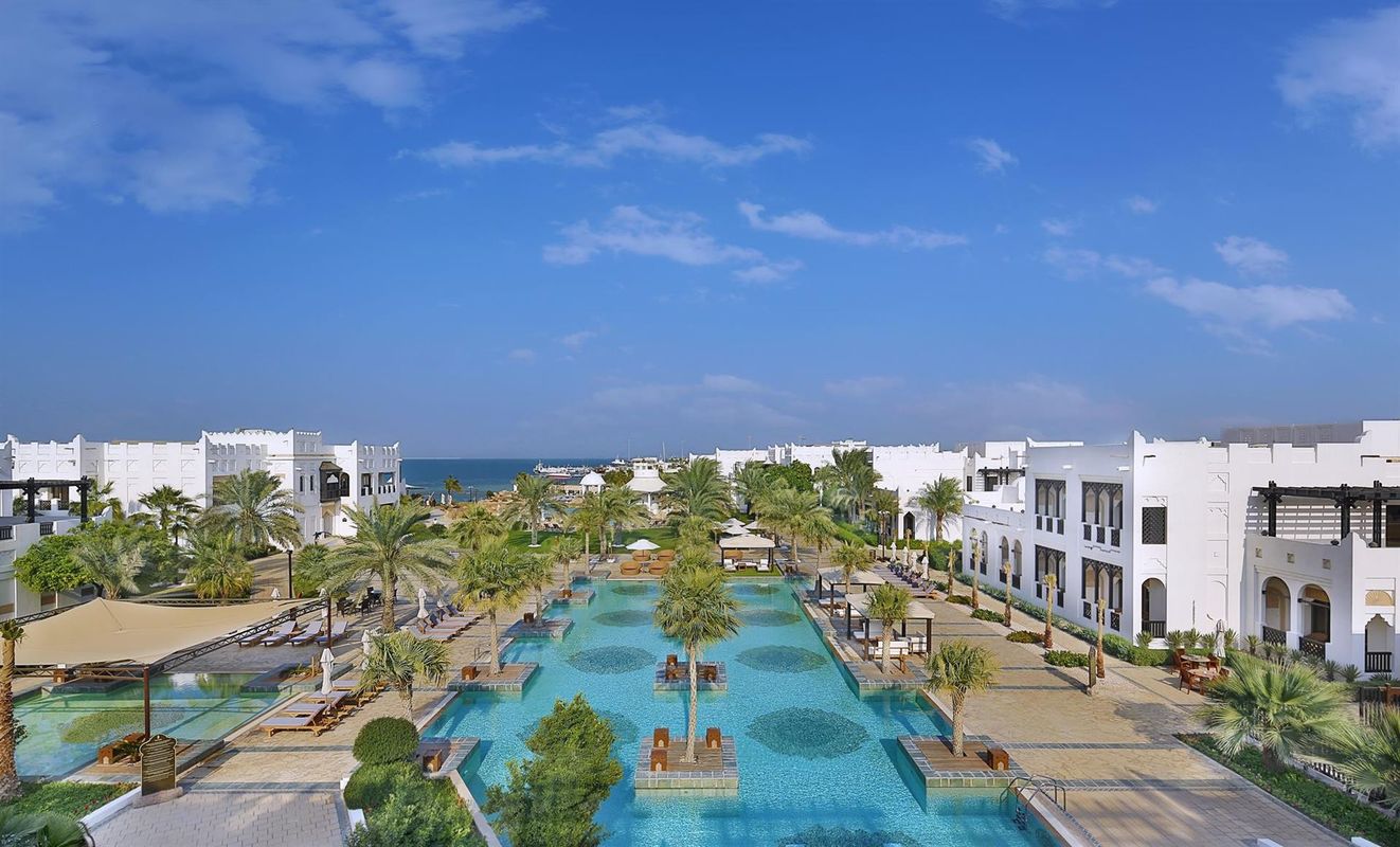 Sharq Village & Spa, a Ritz-Carlton Hotel фото 2